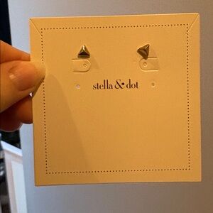 Stella & Dot Gold Pyramid Stud Earrings